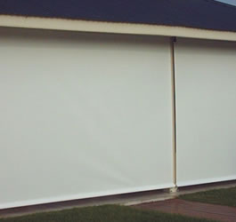 Angela De Gutiérrez - Acabados decorativos | Toldo vertical